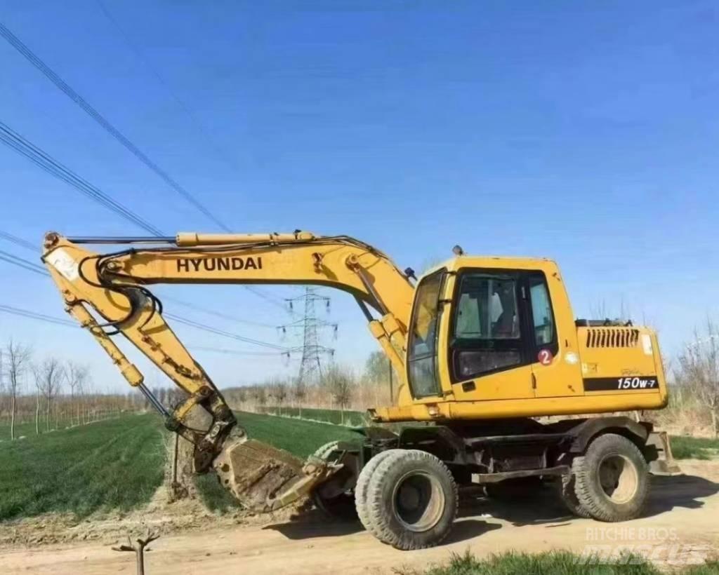 Hyundai 150W-7 Escavatori gommati