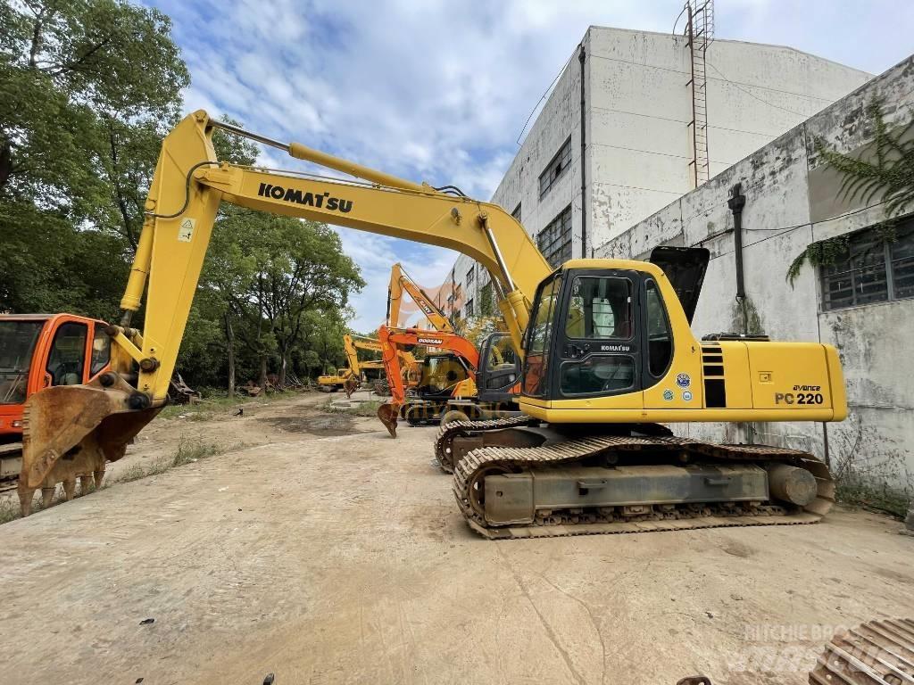 Komatsu PC 220 Escavatori cingolati