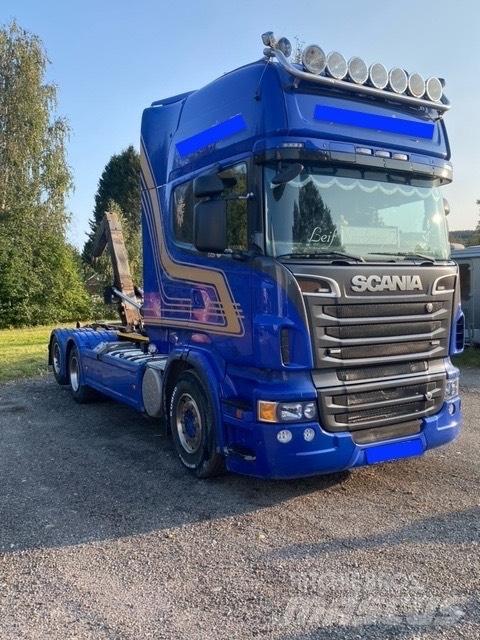 Scania R 620 LB Camion con gancio di sollevamento