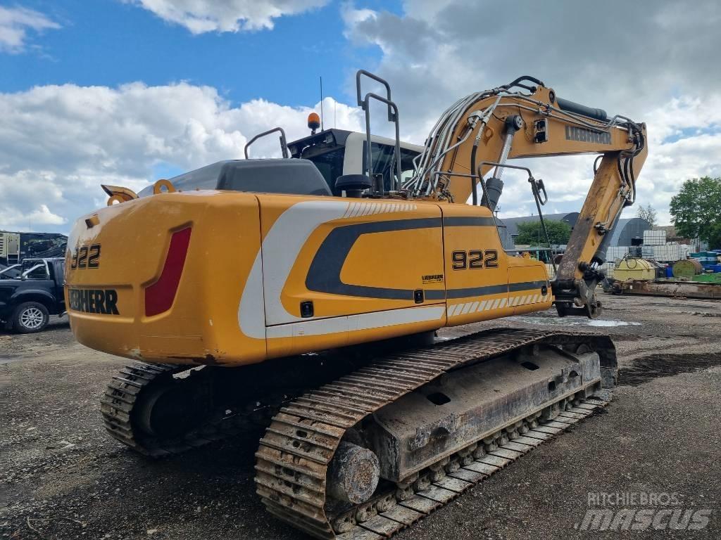 Liebherr R 922 Escavatori cingolati