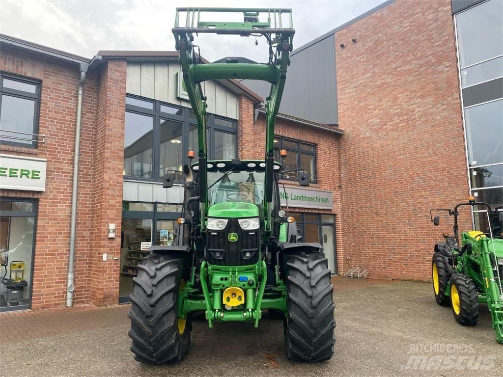 John Deere 6210R Trattori