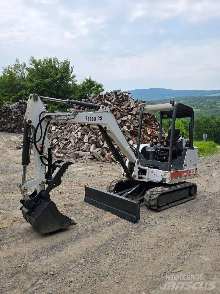 Bobcat X 331 Miniescavatori
