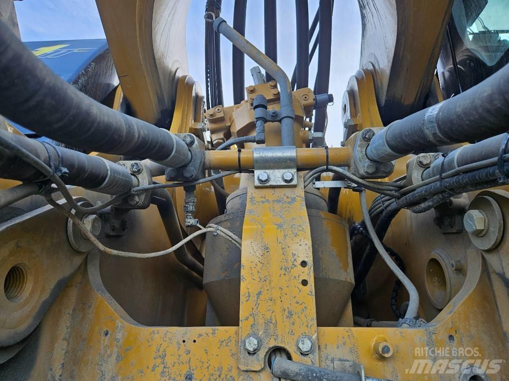 CAT 395 Escavatori cingolati