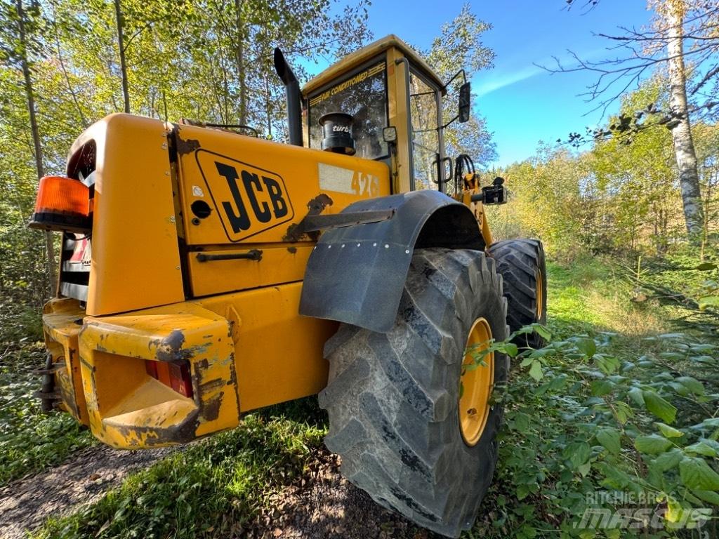 JCB 426 Agri (40 km/h) Pale gommate