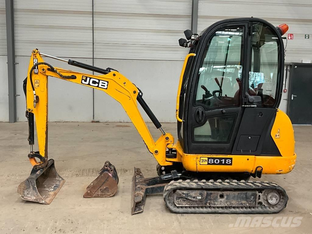 JCB 8018 Miniescavatori