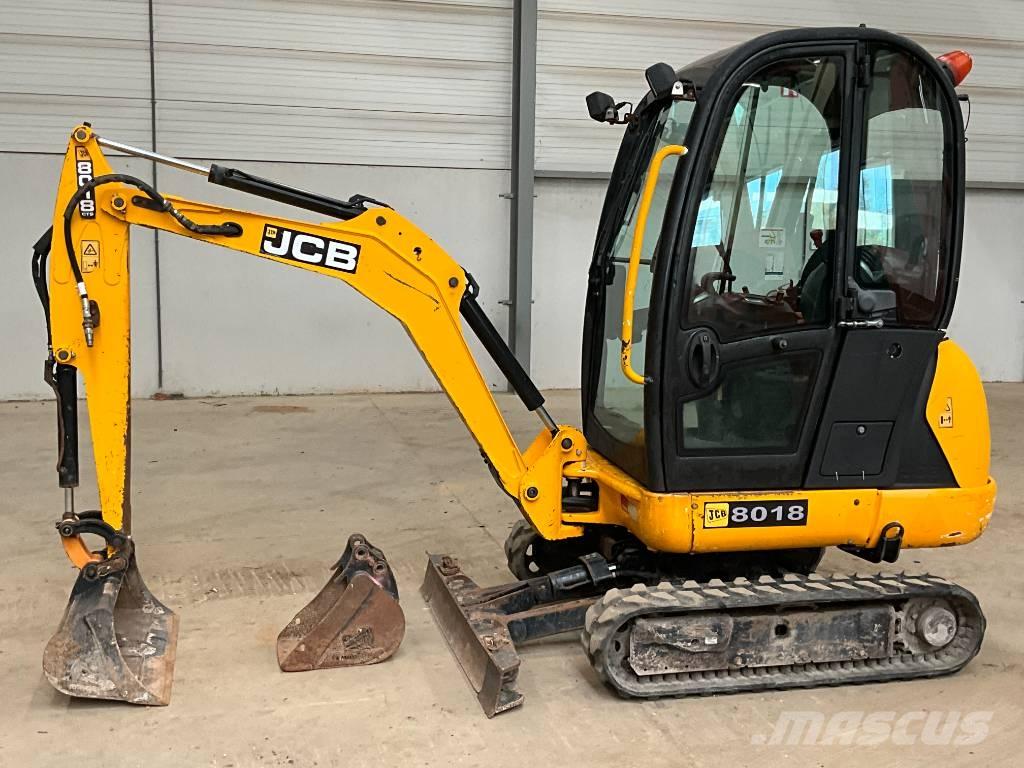 JCB 8018 Miniescavatori