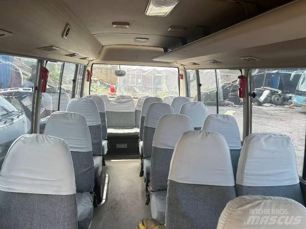 Toyota Coaster Autobus interurbani