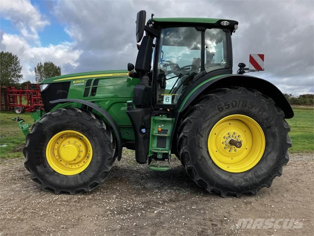 John Deere 6250R Trattori