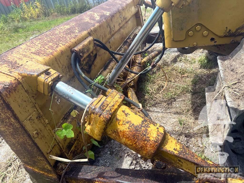 CAT D 6 C Dozer cingolati