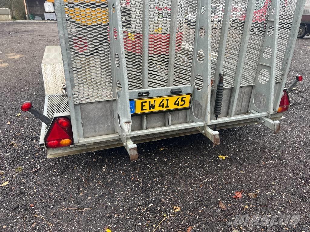 Takeuchi TB 210 R Miniescavatori