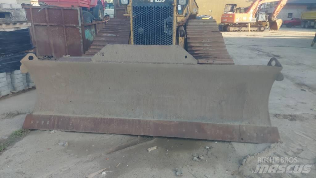 CAT D 4 LGP Dozer cingolati