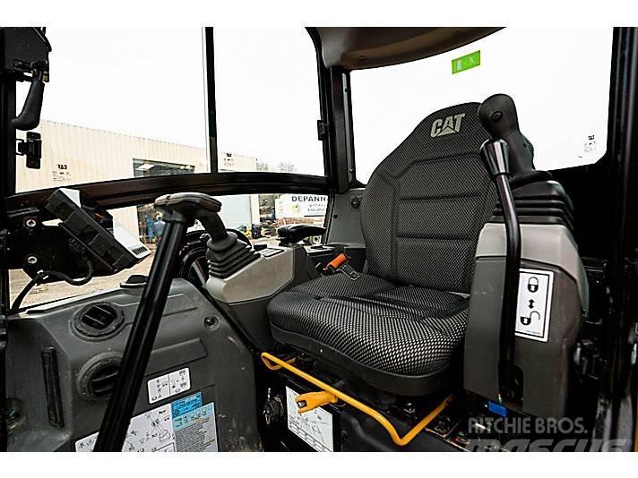 CAT 2023 CAT 303 CR Miniescavatori