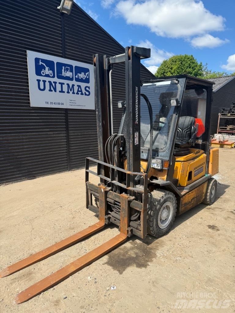 Jungheinrich DFG 25 Carrelli elevatori diesel