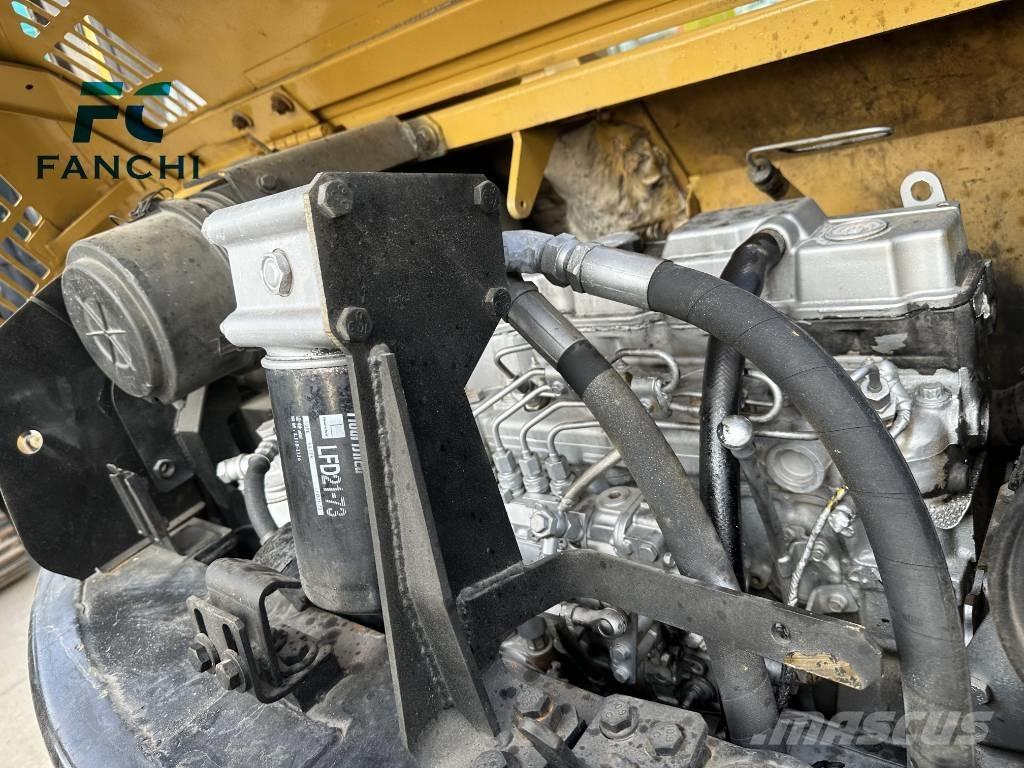 CAT 308 Escavatori medi 7t - 12t