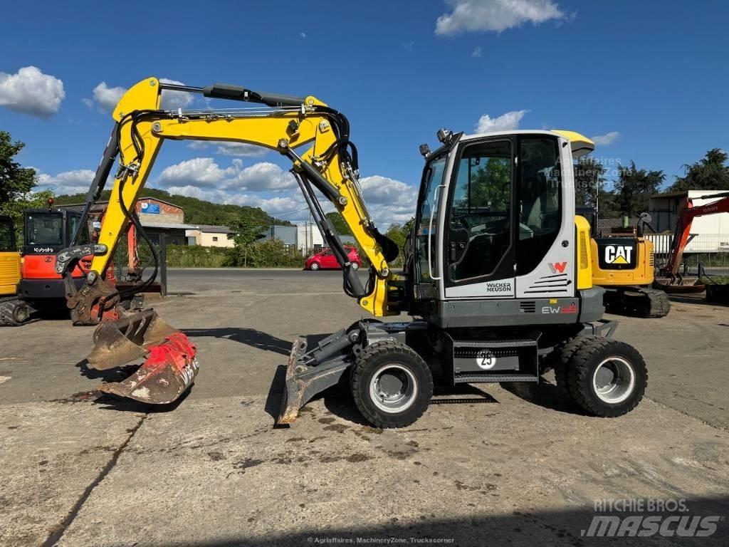 Wacker Neuson EW 65 Escavatori gommati