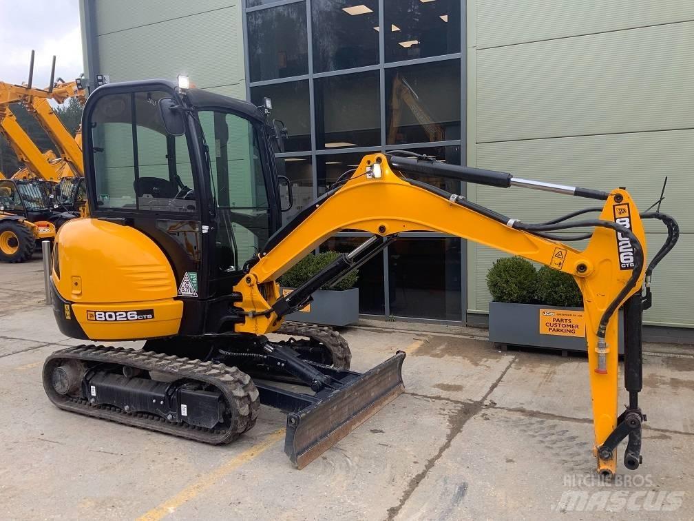 JCB 8026 CTS Miniescavatori