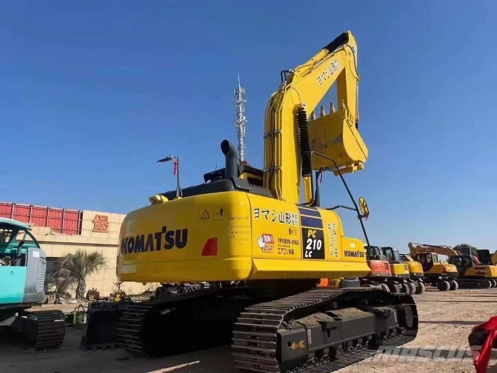 Komatsu 210LC-8 Escavatori cingolati