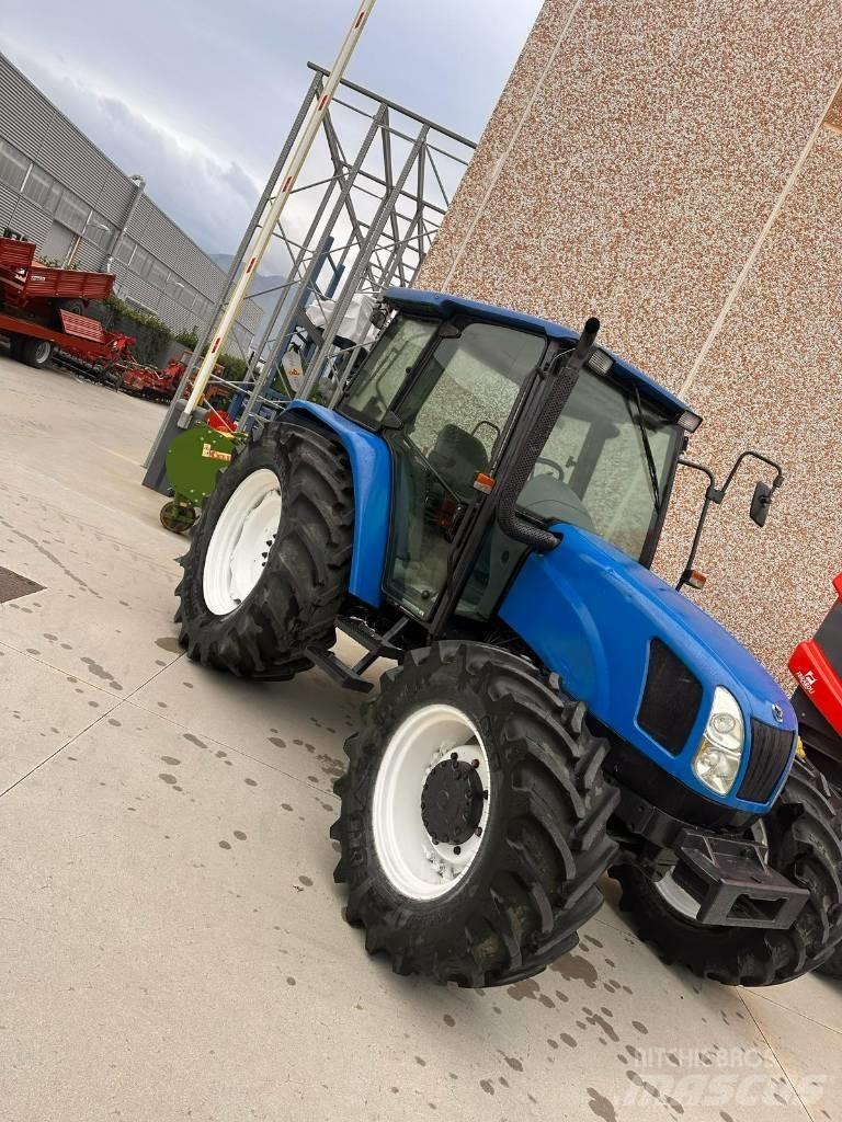 New Holland TL 100 Trattori