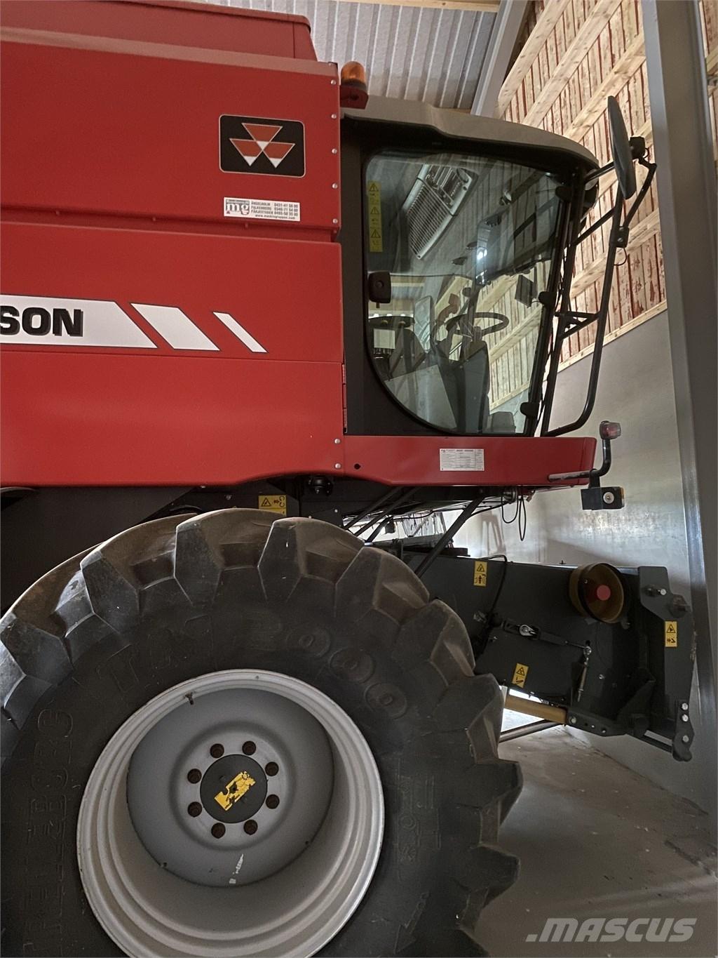 Massey Ferguson 7244 Mietitrebbiatrici