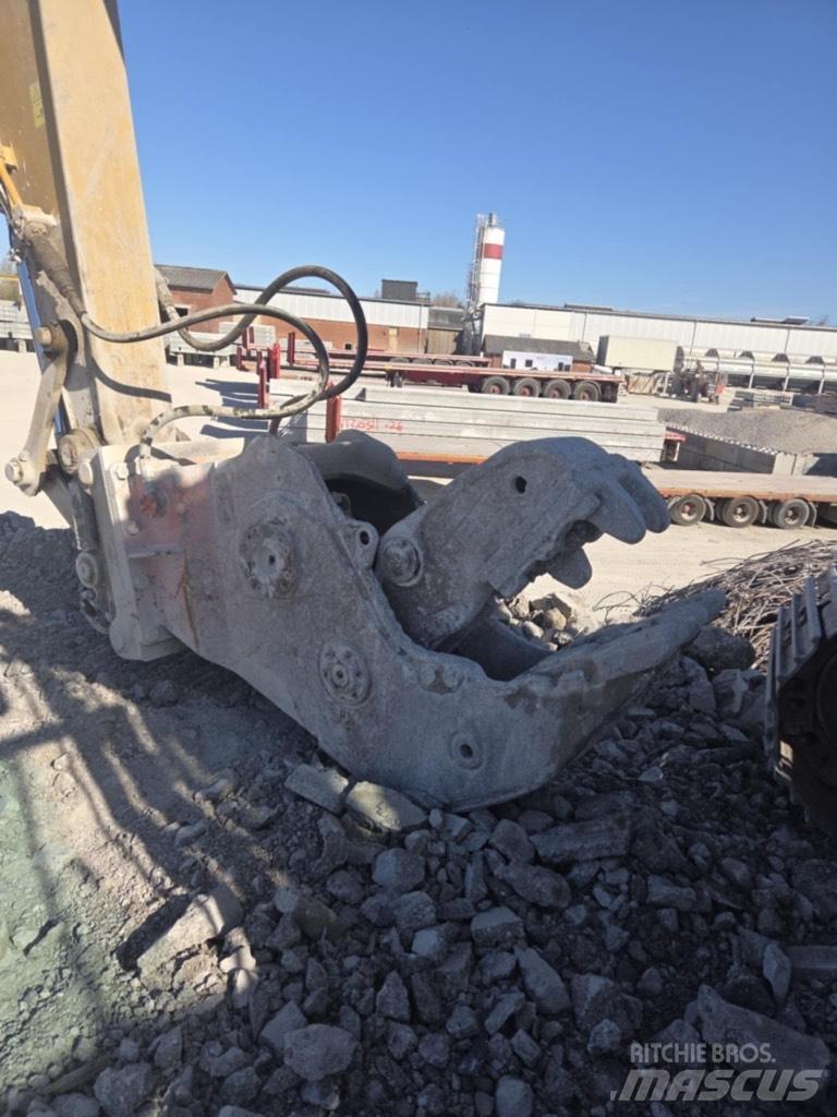 NPK G 18 J Frantumatori da cantiere