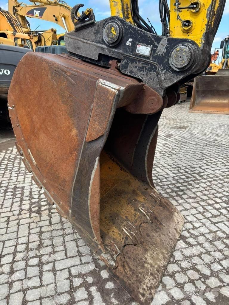 Komatsu PC 210 LC-7 Escavatori cingolati