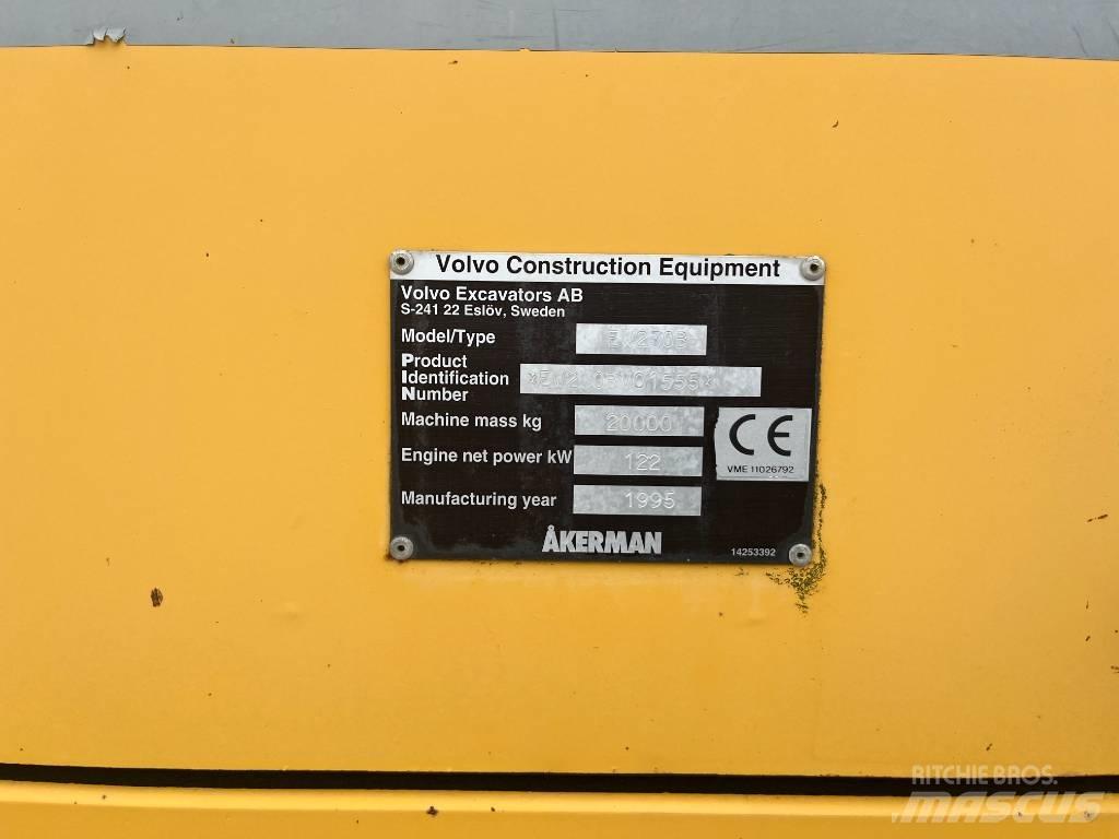 Åkerman EW230B Escavatori gommati