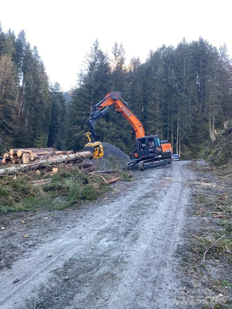 Doosan DX 235 NLC-5 Escavatori cingolati