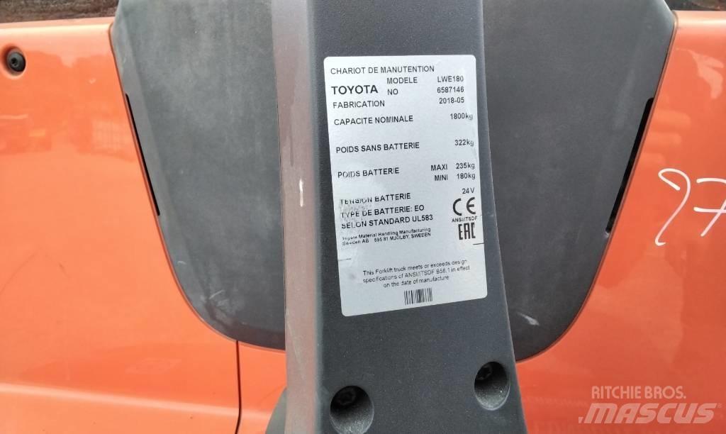Toyota LWE180 Transpallet manuale