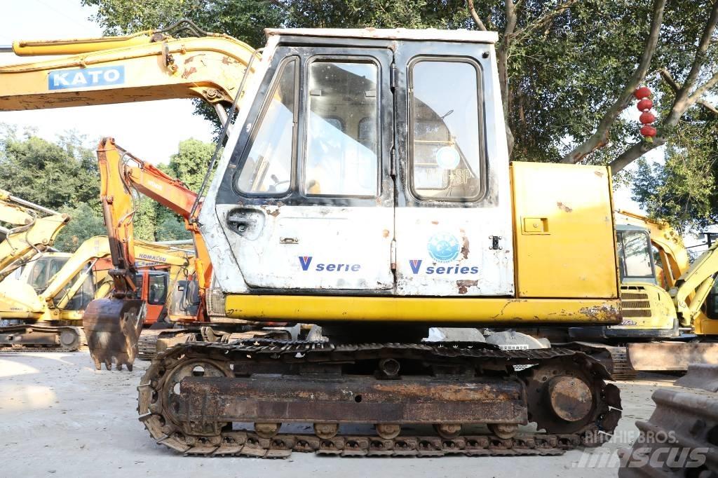 Kato HD 250 V II Escavatori cingolati