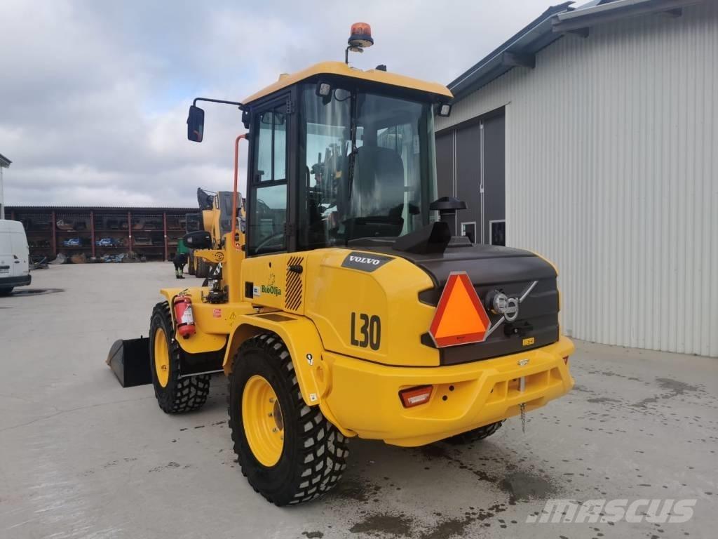 Volvo L30HS Pale gommate