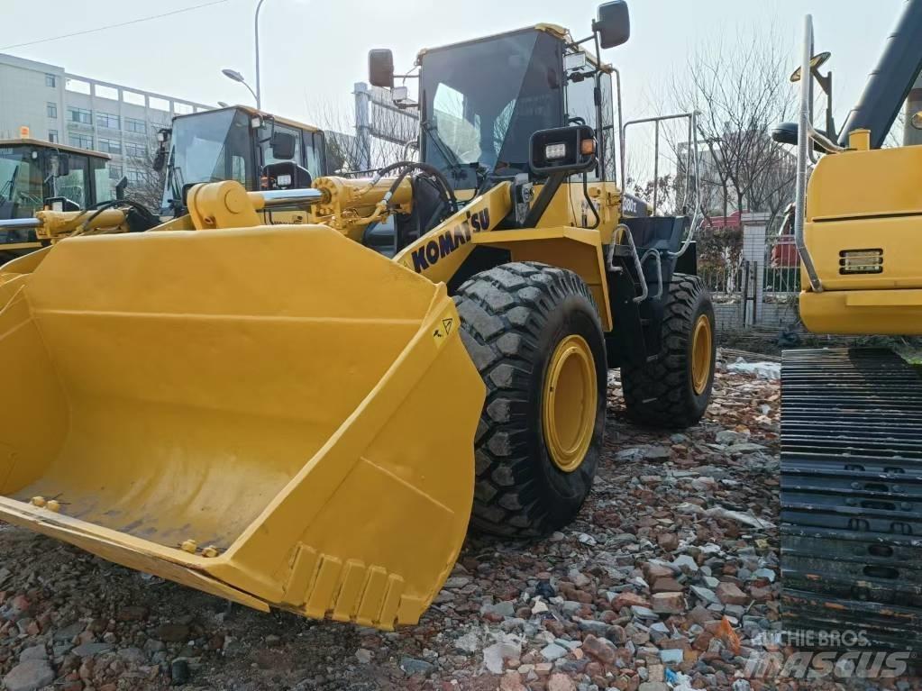 Komatsu WA 380-6 Pale gommate