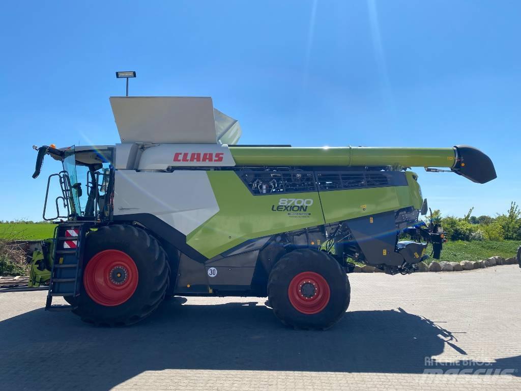 CLAAS Lexion 8700 Mietitrebbiatrici