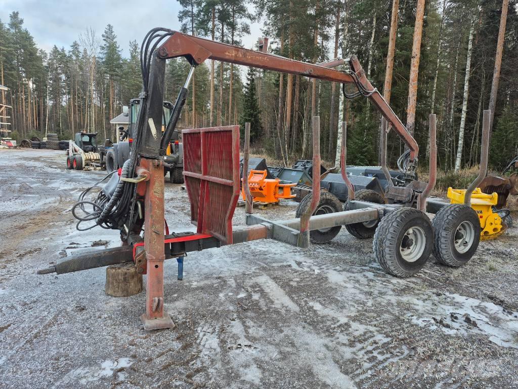 Patu 1800 Rimorchi forestali