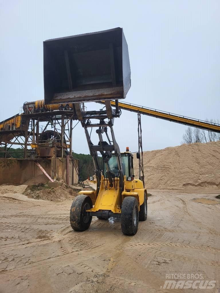 Volvo L 40 B Mini pale