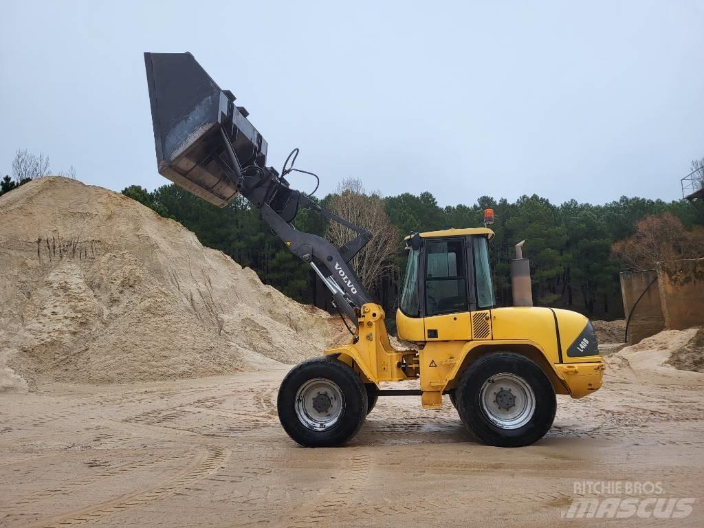 Volvo L 40 B Mini pale