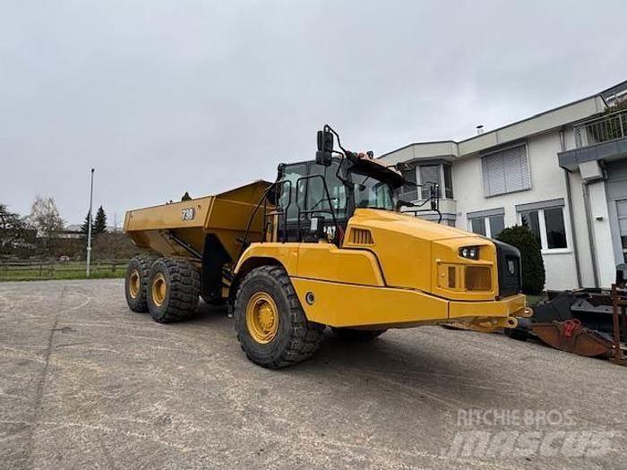 CAT 730 Dumpers articolati