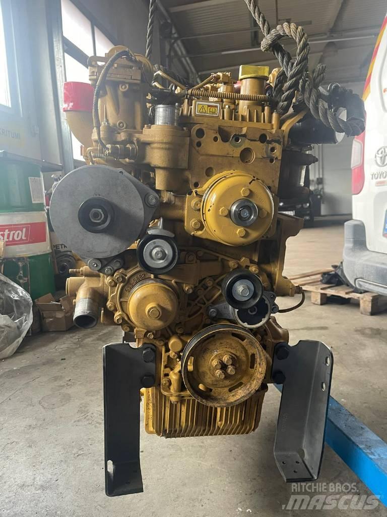 CAT 313 model Motori