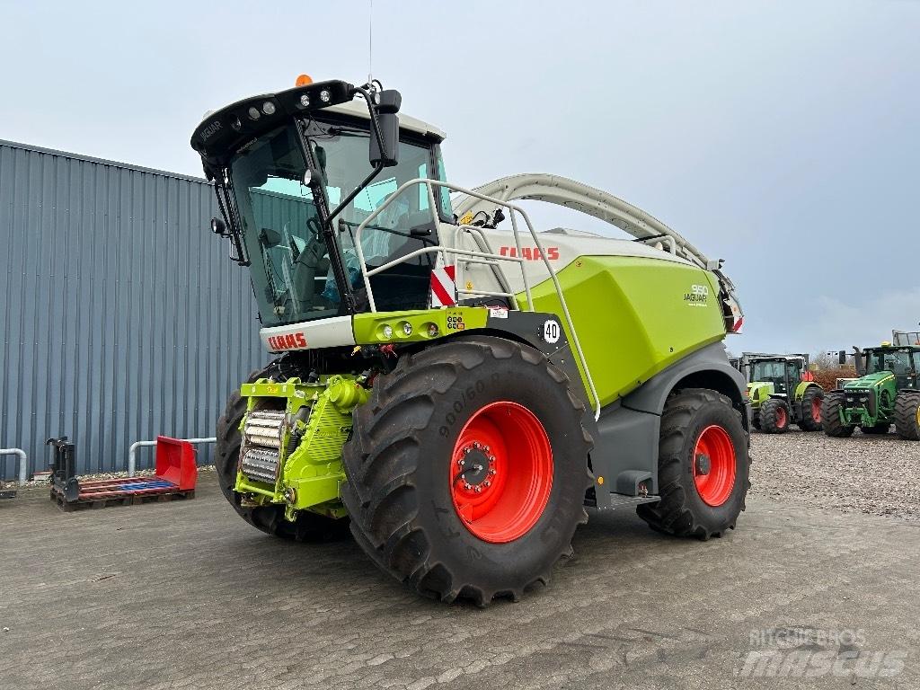 CLAAS Jaguar 950 Trince semoventi