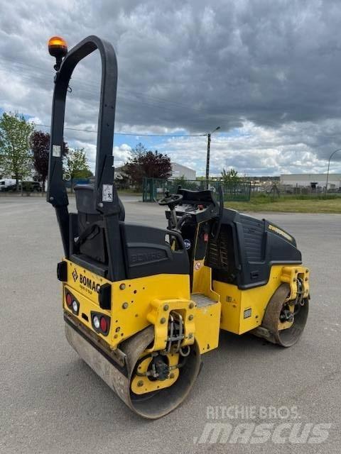 Bomag BW 100 AD M-5 Rulli a doppio tamburo