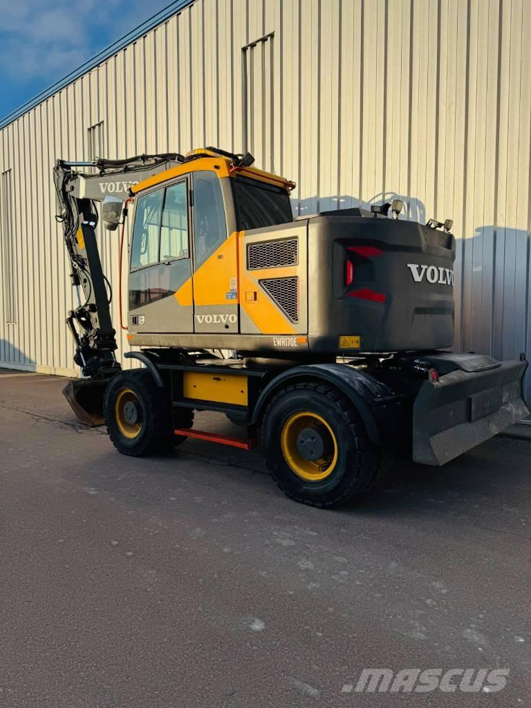 Volvo EWR 170 E Escavatori gommati