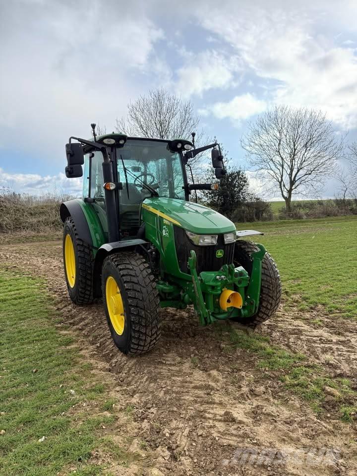 John Deere 5100 R Trattori