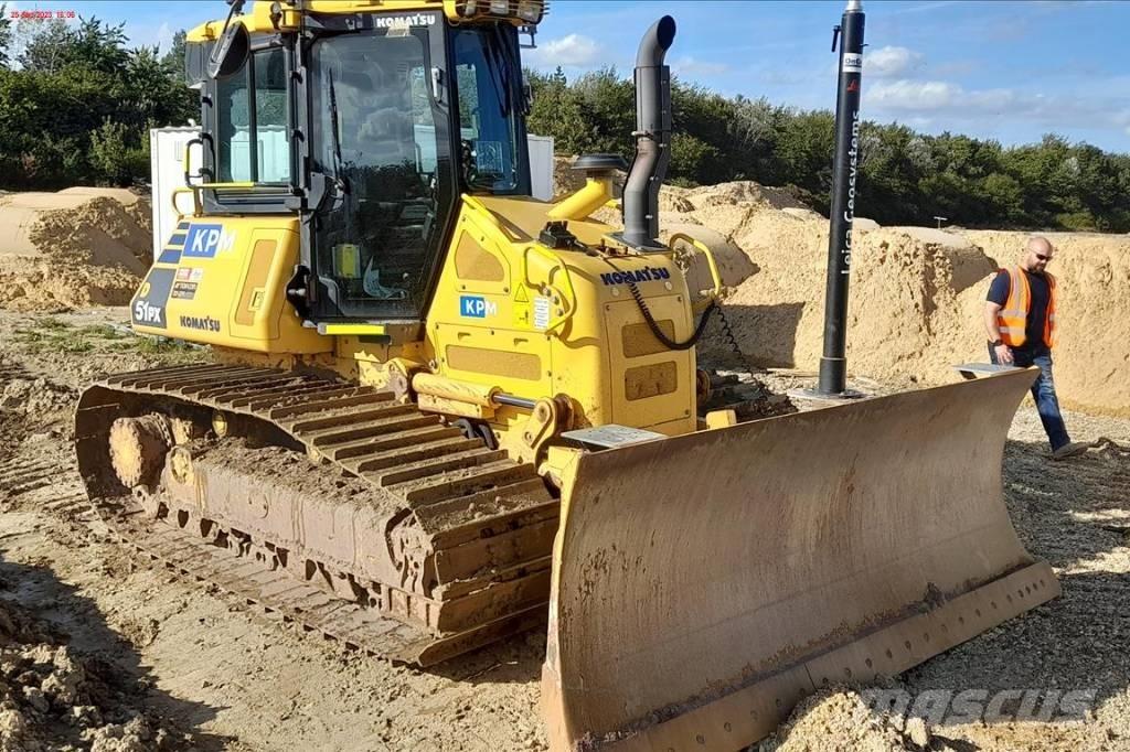 Komatsu D51 PX-24 Dozer cingolati