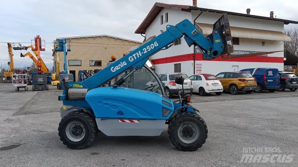 Terex Genie 2506 Sollevatori telescopici