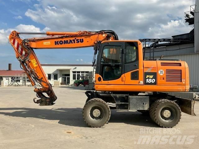 Komatsu PW 180-10 Escavatori gommati
