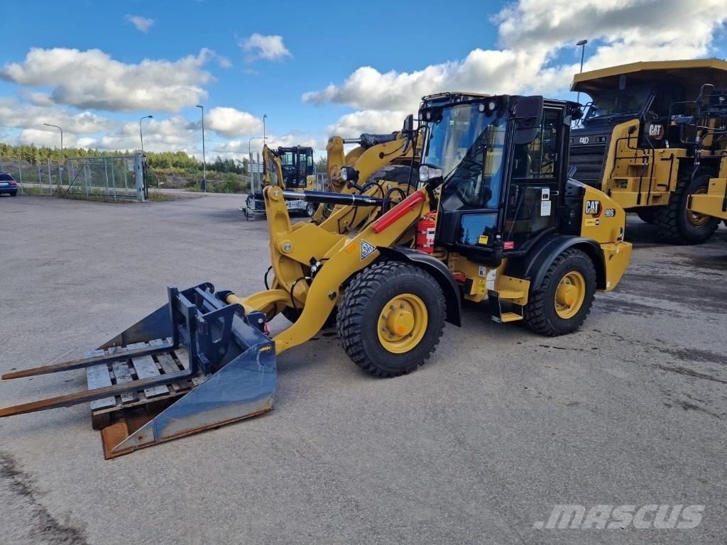 CAT 906 Pale gommate