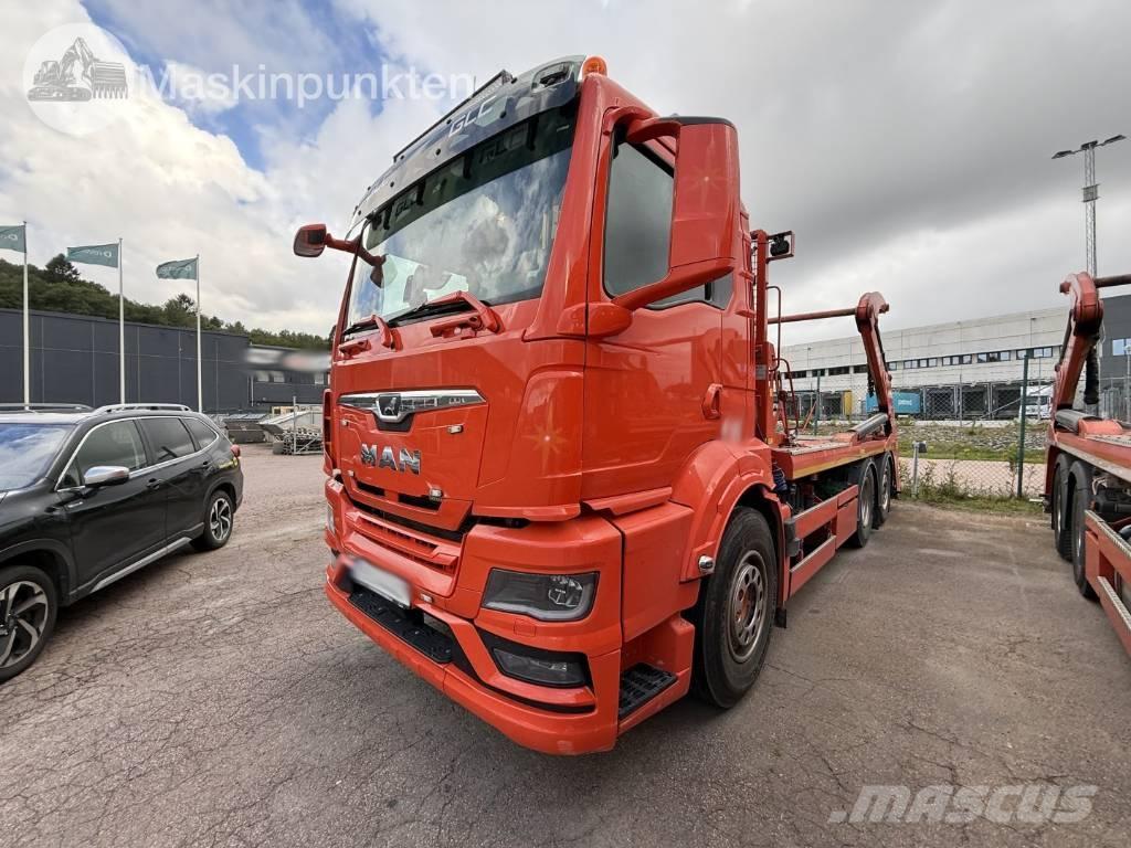 MAN TGS 26.360 Camion con cassone scarrabile