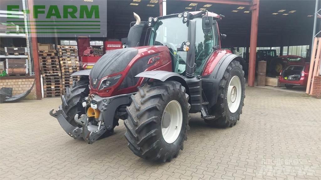 Valtra T 174 Trattori
