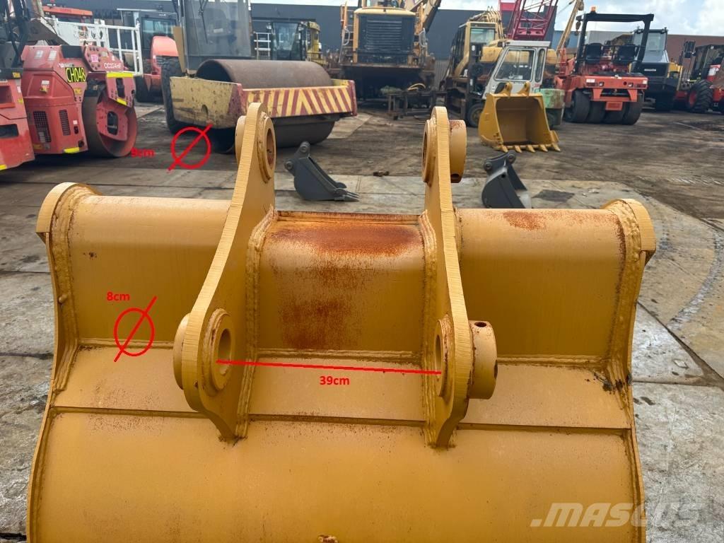 CAT 330 bucket Benne