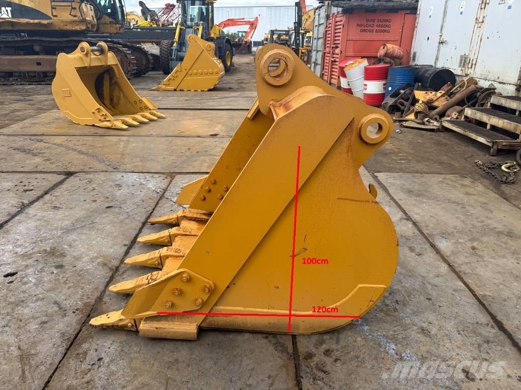 CAT 330 bucket Benne
