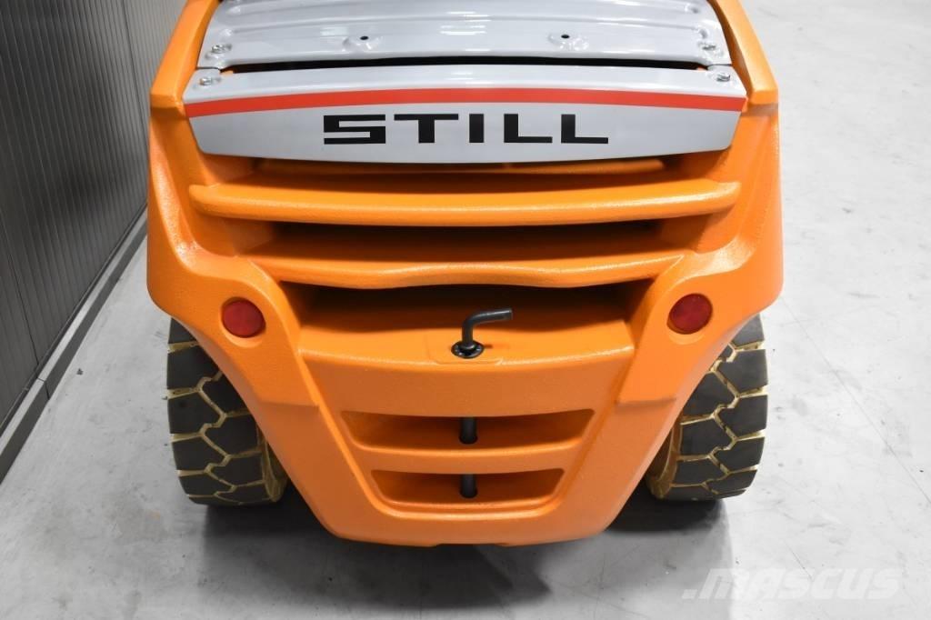Still RX 70-35 Carrelli elevatori diesel